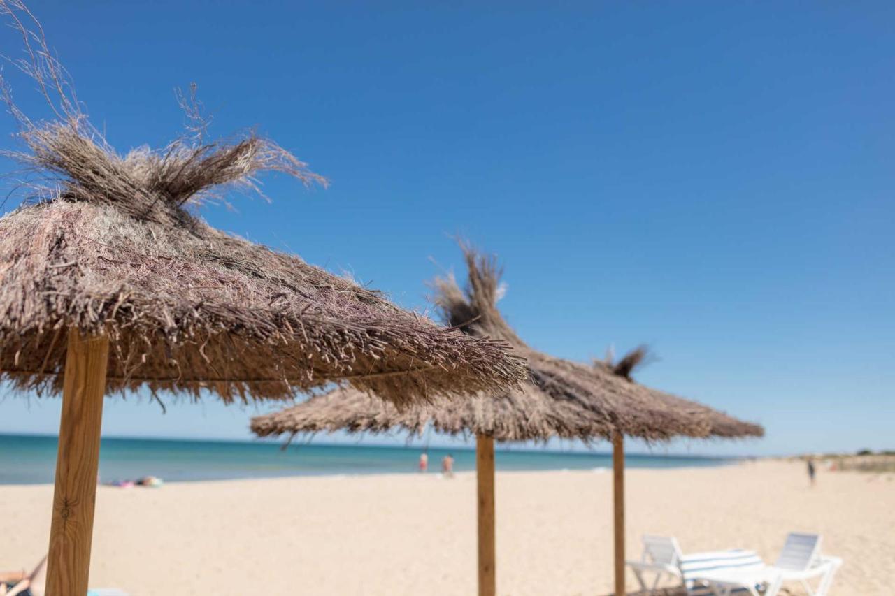 Stunning Sea Views At Just 270 M From The Beach อาเรนาเลส เดล ซอล ภายนอก รูปภาพ
